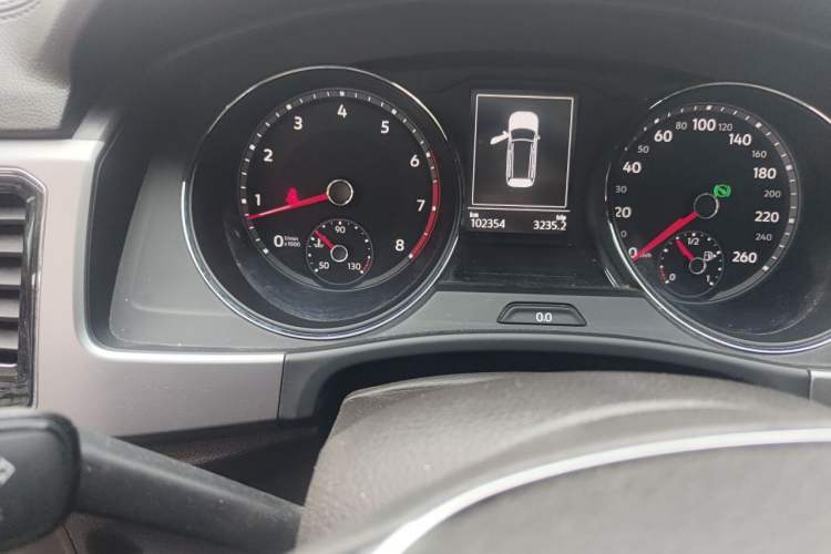 Used Volkswagen Teramont 2017 380TSI Four-Wheel Drive Luxury Edition Odometer Close Up