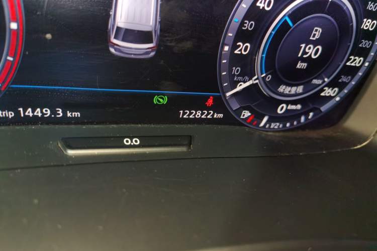 Used Volkswagen Teramont 2017 330TSI Two-Wheel-Drive Flagship Edition Odometer Close Up