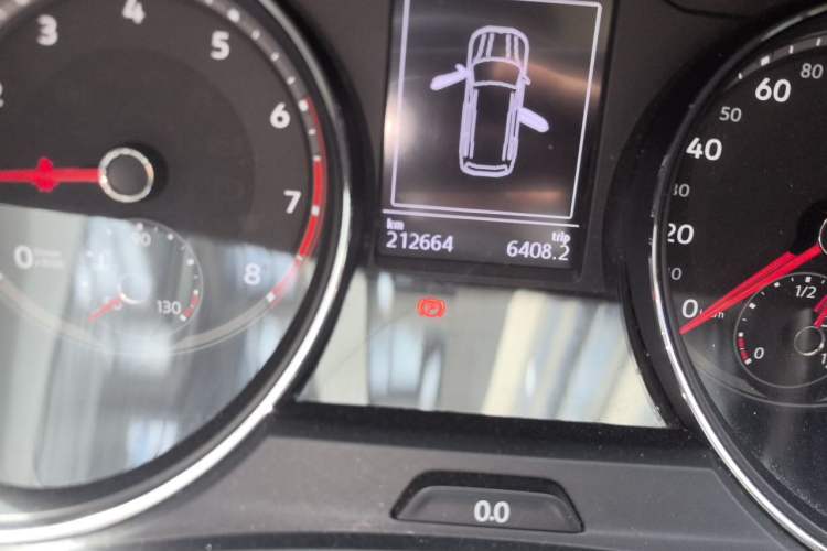 Used Volkswagen Teramont 2017 380TSI Four-Wheel Drive Luxury Edition Odometer Close Up