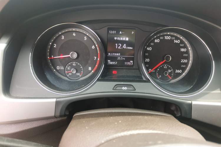 Used Volkswagen Teramont 2017 380TSI Four-Wheel Drive Luxury Edition Odometer Close Up