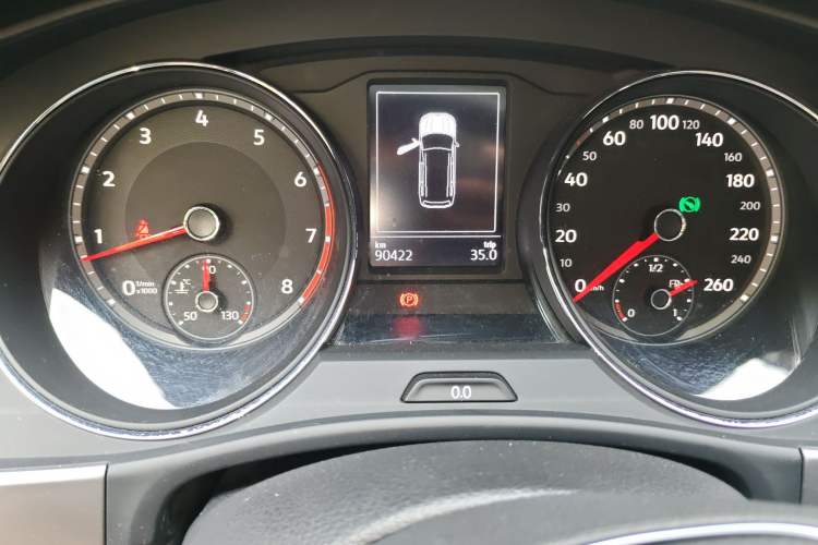 Used Volkswagen Teramont 2017 380TSI Four-Wheel Drive Luxury Edition Odometer Close Up