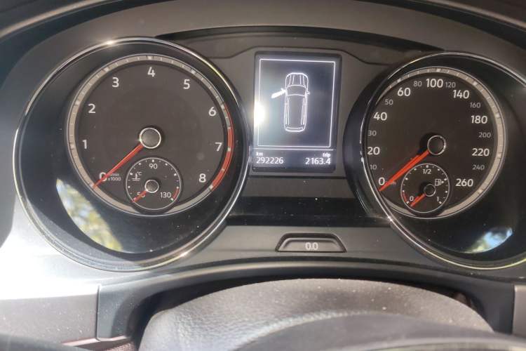 Used Volkswagen Teramont 2017 380TSI Four-Wheel Drive Luxury Edition Odometer Close Up