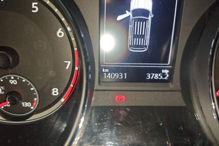 Used Volkswagen Teramont 2017 380TSI Four-Wheel Drive Luxury Edition Odometer Close Up