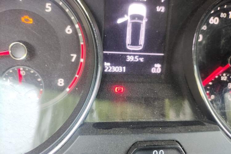 Used Volkswagen Teramont 2017 380TSI Four-Wheel Drive Luxury Edition Odometer Close Up