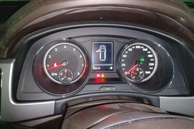 Used Volkswagen Teramont 2017 330TSI Two-Wheel-Drive Luxury Edition Odometer Close Up