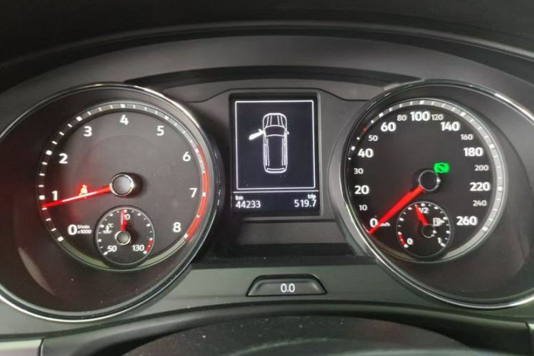 Used Volkswagen Teramont 2017 380TSI Four-Wheel Drive Luxury Edition Odometer Close Up