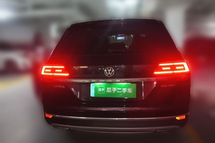 Used Volkswagen Teramont 2017 330TSI Two-Wheel-Drive Luxury Edition Rear