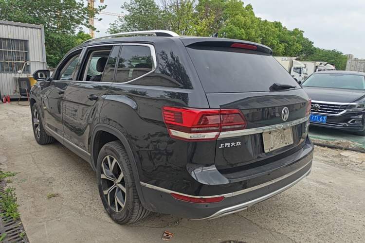 Used Volkswagen Teramont 2017 380TSI Four-Wheel Drive Luxury Edition Rear Left 45 Deg