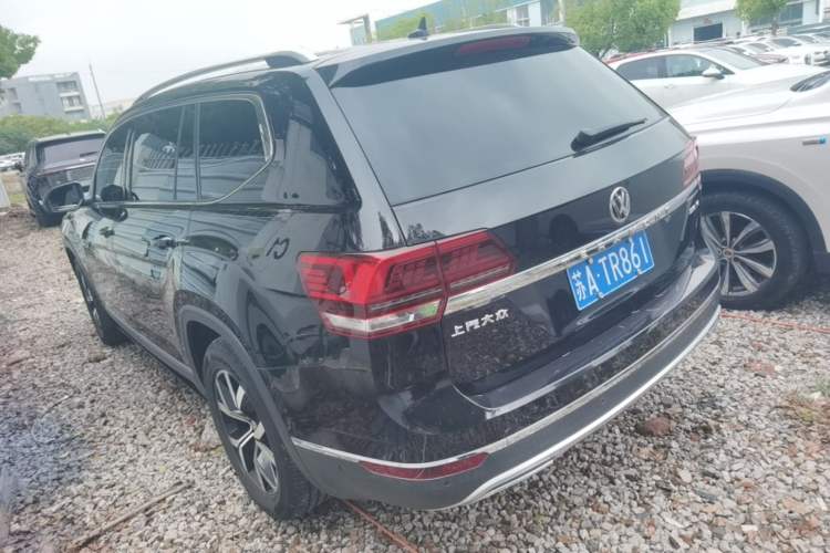 Used Volkswagen Teramont 2017 530 V6 Four-Wheel Drive Luxury Edition Rear Left 45 Deg