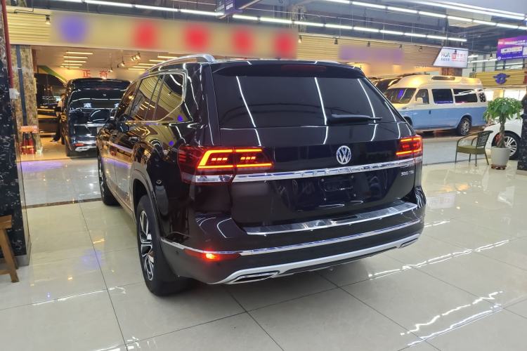 Used Volkswagen Teramont 2017 380TSI Four-Wheel Drive Luxury Edition Rear Left 45 Deg