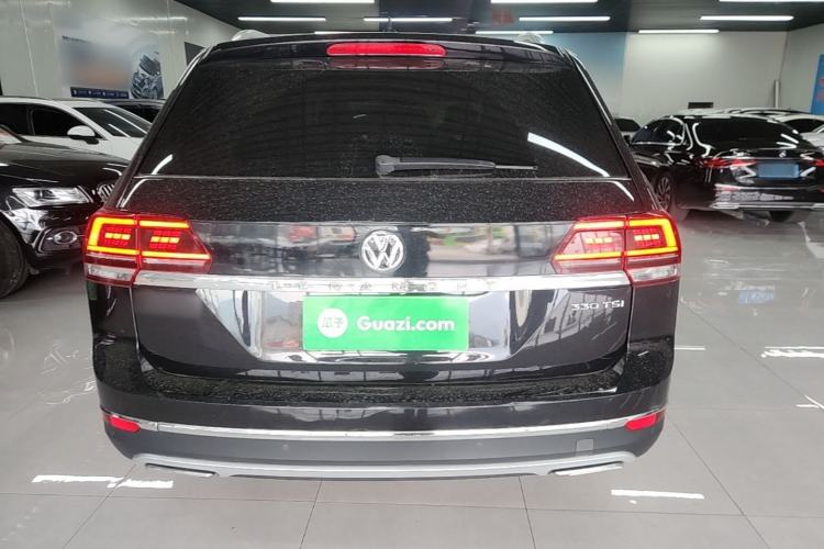 Used Volkswagen Teramont 2017 330TSI Two-Wheel-Drive Luxury Edition Rear