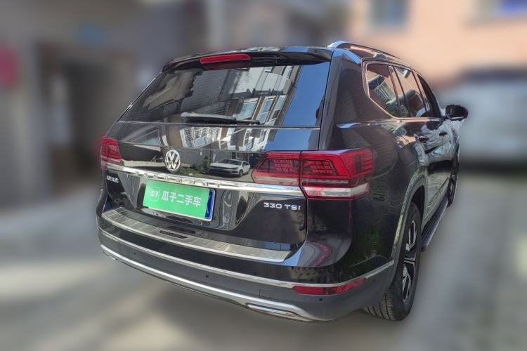 Used Volkswagen Teramont 2017 330TSI Two-Wheel-Drive Luxury Edition Rear Right 45 Deg