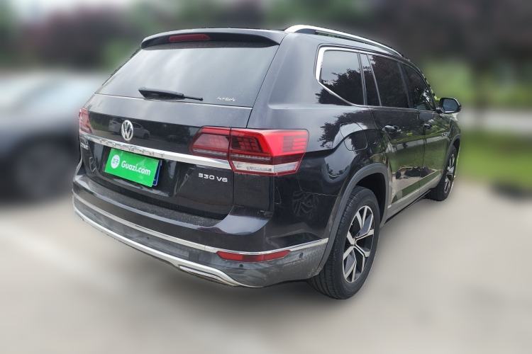Used Volkswagen Teramont 2017 330TSI Two-Wheel-Drive Luxury Edition Rear Right 45 Deg