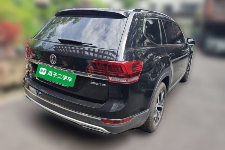 Used Volkswagen Teramont 2017 380TSI Four-Wheel Drive Luxury Edition Rear Right 45 Deg