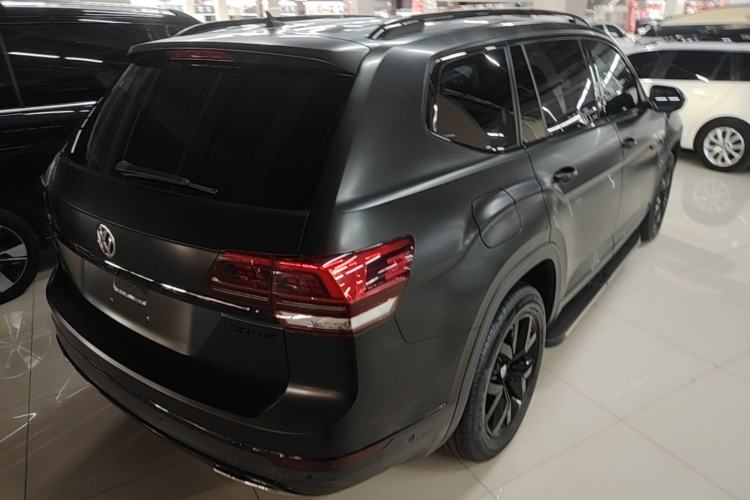 Used Volkswagen Teramont 2017 380TSI Four-Wheel Drive Luxury Edition Rear Right 45 Deg