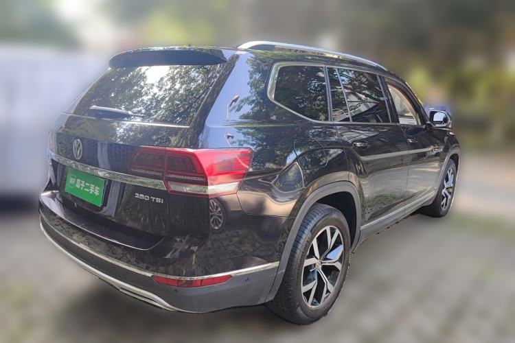 Used Volkswagen Teramont 2017 380TSI Four-Wheel Drive Luxury Edition Rear Right 45 Deg