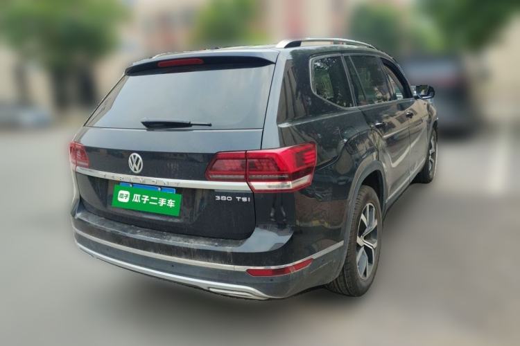 Used Volkswagen Teramont 2017 380TSI Four-Wheel Drive Luxury Edition Rear Right 45 Deg