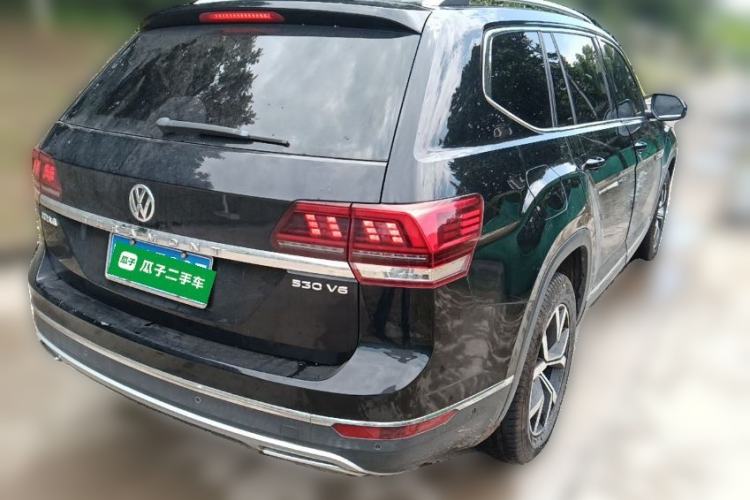 Used Volkswagen Teramont 2017 530 V6 Four-Wheel Drive Luxury Edition Rear Right 45 Deg