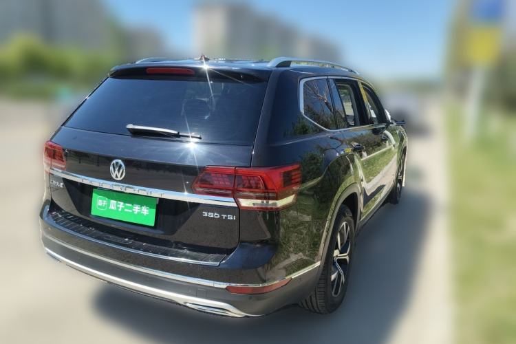 Used Volkswagen Teramont 2017 380TSI Four-Wheel Drive Luxury Edition Rear Right 45 Deg