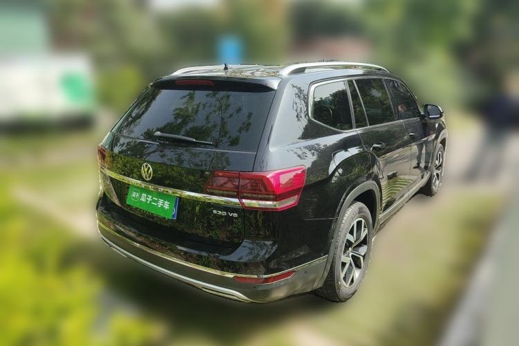 Used Volkswagen Teramont 2017 530 V6 Four-Wheel Drive Luxury Edition Rear Right 45 Deg