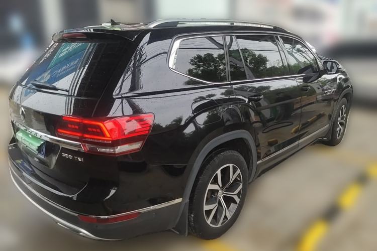 Used Volkswagen Teramont 2017 380TSI Four-Wheel Drive Luxury Edition Rear Right 45 Deg
