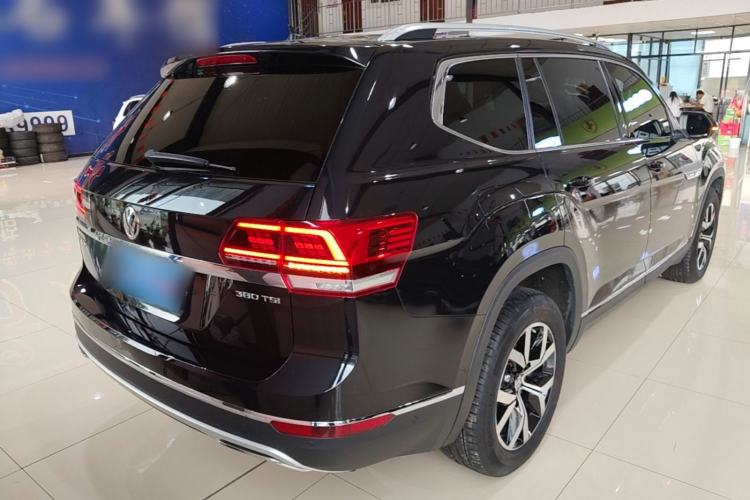 Used Volkswagen Teramont 2017 380TSI Four-Wheel Drive Luxury Edition Rear Right 45 Deg