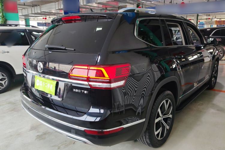 Used Volkswagen Teramont 2017 380TSI Four-Wheel Drive Luxury Edition Rear Right 45 Deg