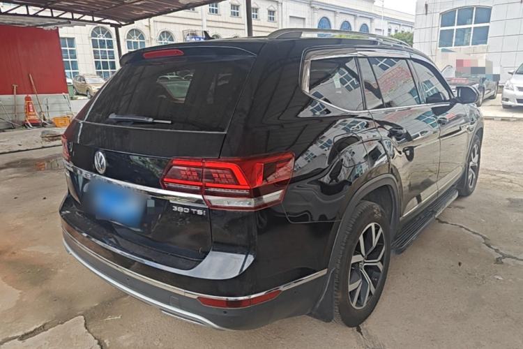 Used Volkswagen Teramont 2017 380TSI Four-Wheel Drive Luxury Edition Rear Right 45 Deg