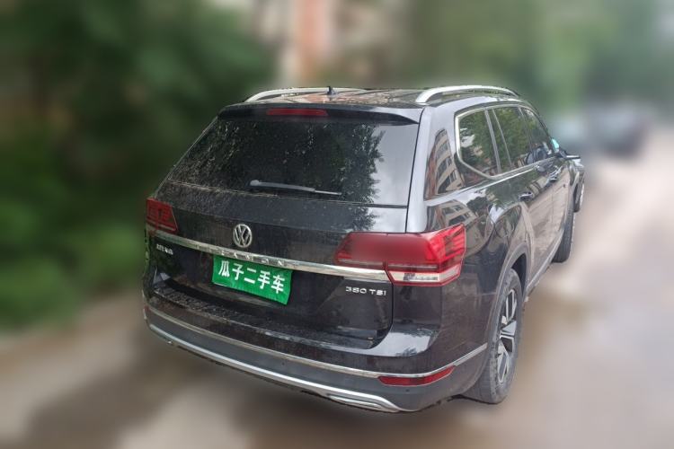 Used Volkswagen Teramont 2017 380TSI Four-Wheel Drive Luxury Edition Rear Right 45 Deg