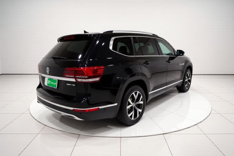 Used Volkswagen Teramont 2017 380TSI Four-Wheel Drive Luxury Edition Rear Right 45 Deg