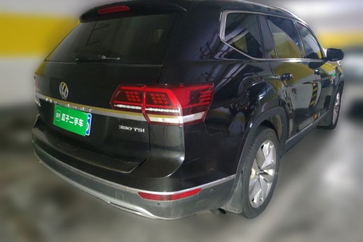 Used Volkswagen Teramont 2017 380TSI Four-Wheel Drive Luxury Edition Rear Right 45 Deg