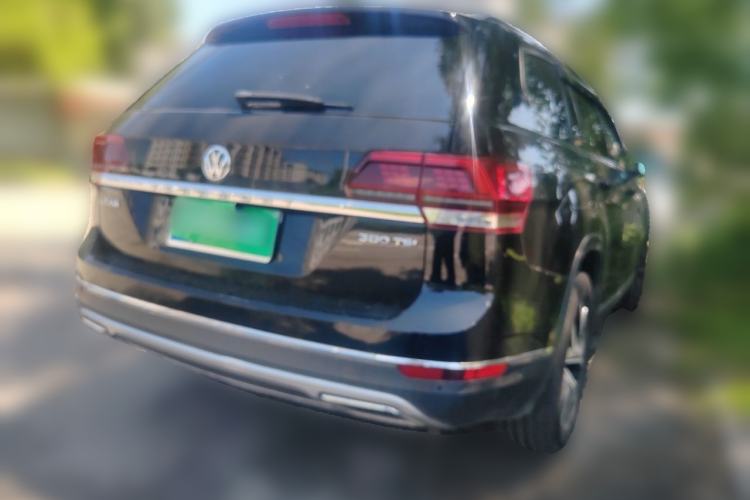 Used Volkswagen Teramont 2017 380TSI Four-Wheel Drive Luxury Edition Rear Right 45 Deg