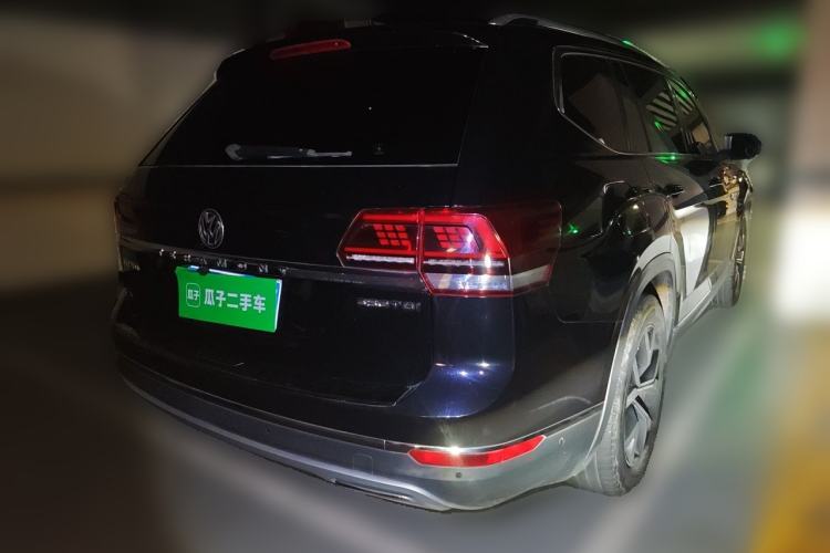 Used Volkswagen Teramont 2017 380TSI Four-Wheel Drive Luxury Edition Rear Right 45 Deg