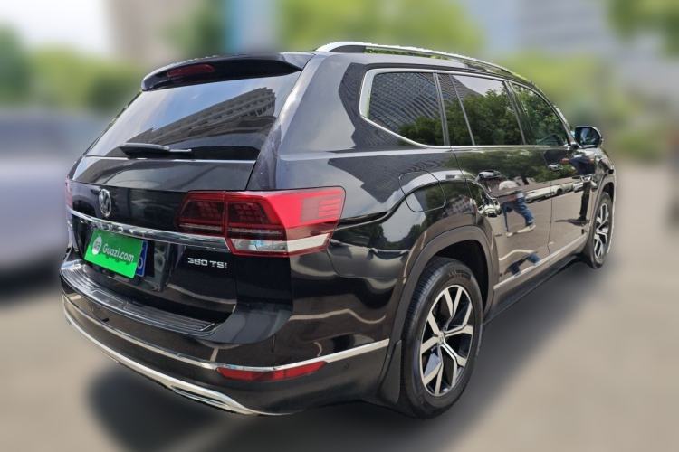 Used Volkswagen Teramont 2017 380TSI Four-Wheel Drive Luxury Edition Rear Right 45 Deg