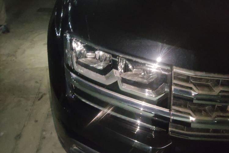 Used Volkswagen Teramont 2017 380TSI Four-Wheel Drive Luxury Edition Right Front Headlight