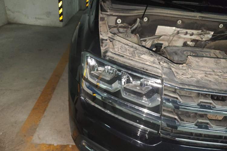 Used Volkswagen Teramont 2017 380TSI Four-Wheel Drive Luxury Edition Right Front Headlight