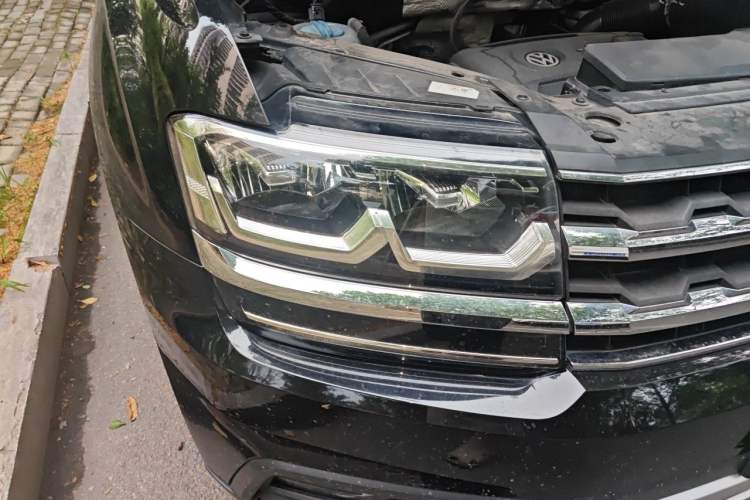 Used Volkswagen Teramont 2017 380TSI Four-Wheel Drive Comfort Edition Right Front Headlight