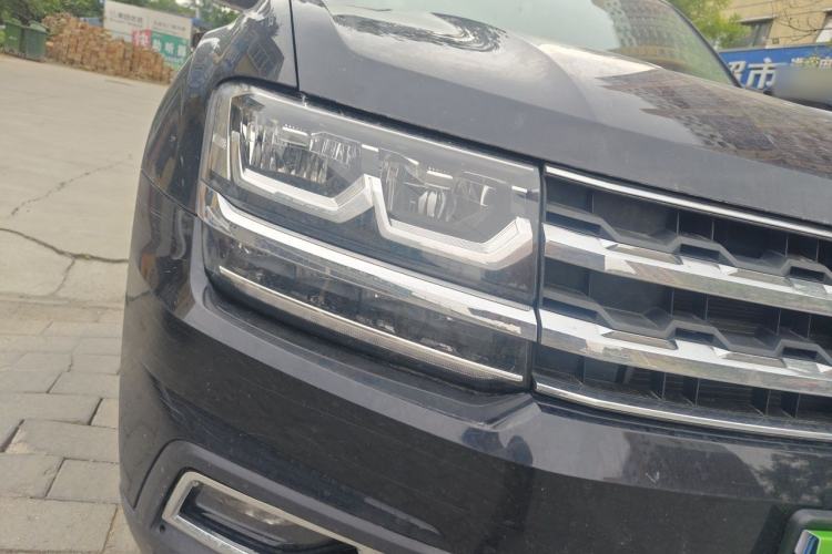 Used Volkswagen Teramont 2017 380TSI Four-Wheel Drive Luxury Edition Right Front Headlight