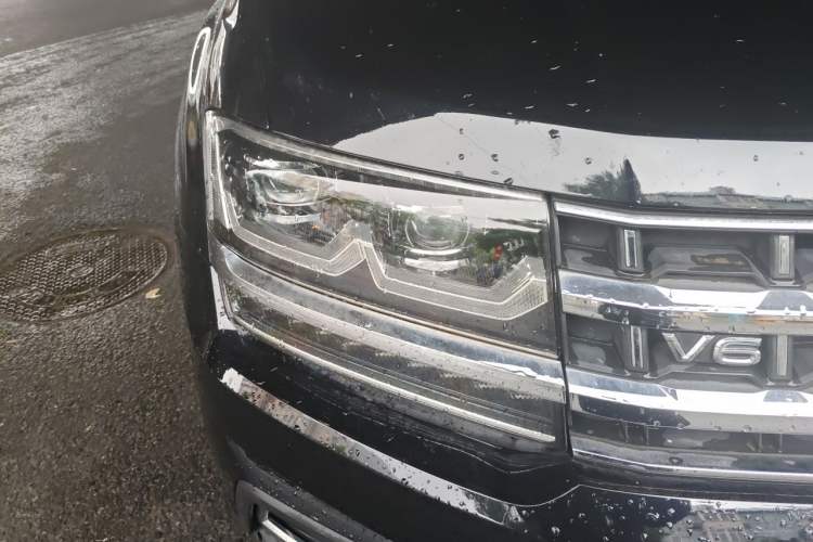 Used Volkswagen Teramont 2017 530 V6 Four-Wheel Drive Flagship Edition Right Front Headlight