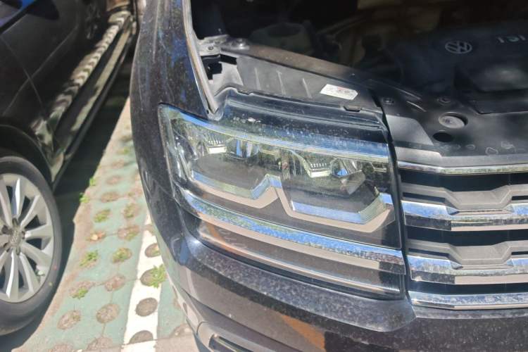 Used Volkswagen Teramont 2017 380TSI Four-Wheel Drive Luxury Edition Right Front Headlight