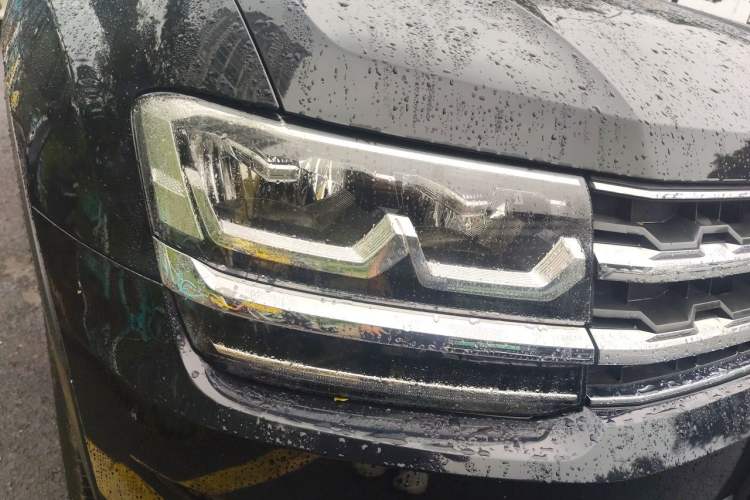 Used Volkswagen Teramont 2017 380TSI Four-Wheel Drive Luxury Edition Right Front Headlight