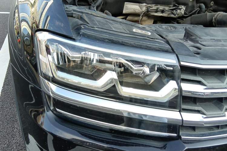 Used Volkswagen Teramont 2017 380TSI Four-Wheel Drive Comfort Edition Right Front Headlight