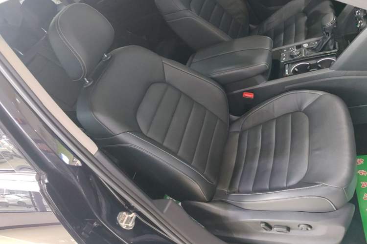 Used Volkswagen Teramont 2017 380TSI Four-Wheel Drive Luxury Edition Right Front Seat