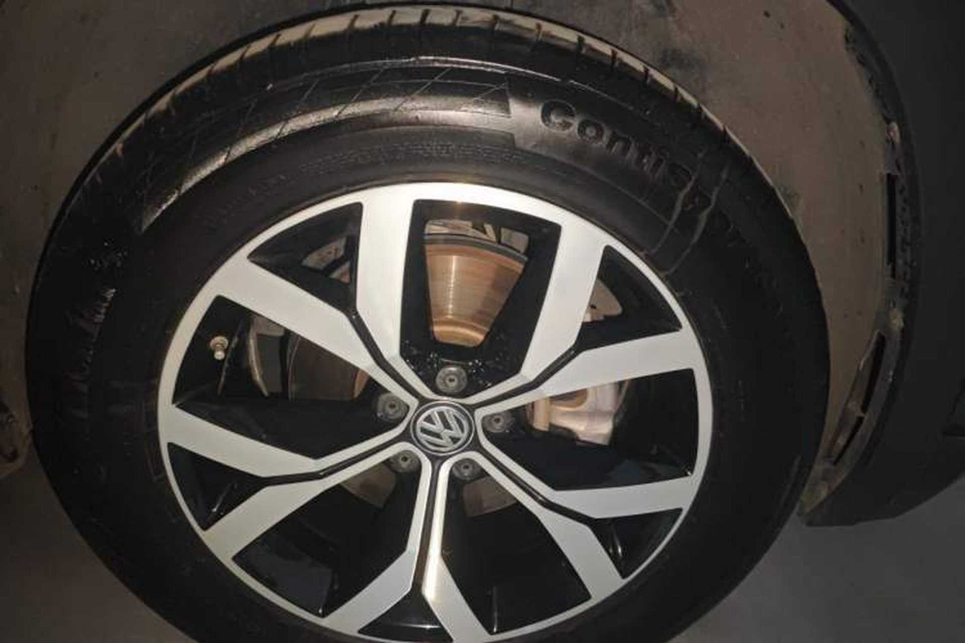 Used Volkswagen Teramont 2017 380TSI Four-Wheel Drive Luxury Edition Right Front Wheel Hub