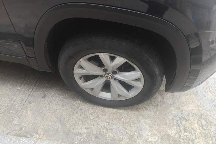 Used Volkswagen Teramont 2017 380TSI Four-Wheel Drive Comfort Edition Right Front Wheel Hub