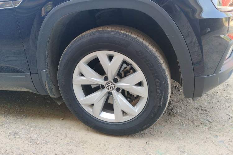Used Volkswagen Teramont 2017 380TSI Four-Wheel Drive Comfort Edition Right Front Wheel Hub