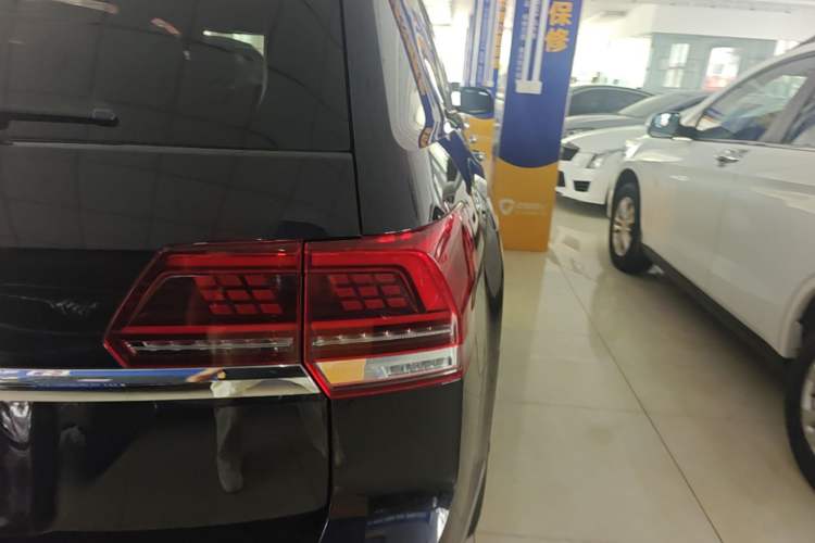 Used Volkswagen Teramont 2017 380TSI Four-Wheel Drive Luxury Edition Right Rear Taillight