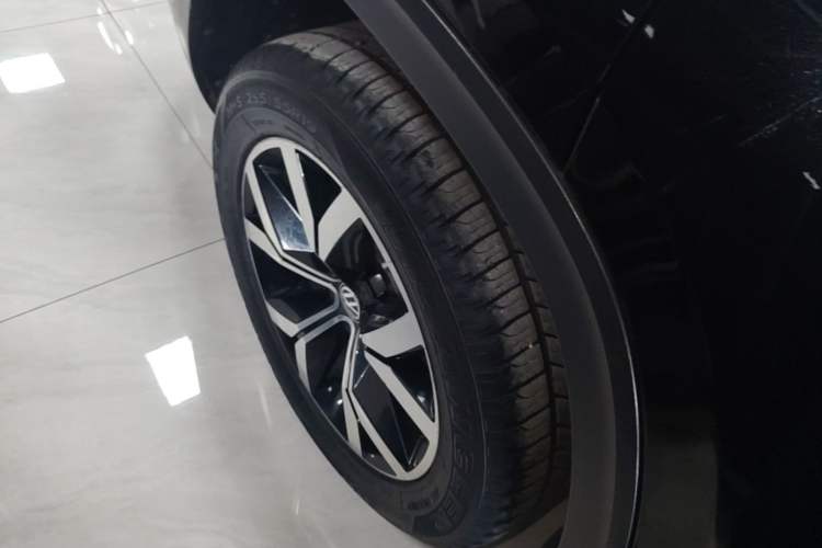 Used Volkswagen Teramont 2017 330TSI Two-Wheel-Drive Luxury Edition Right Rear Wheel Hub