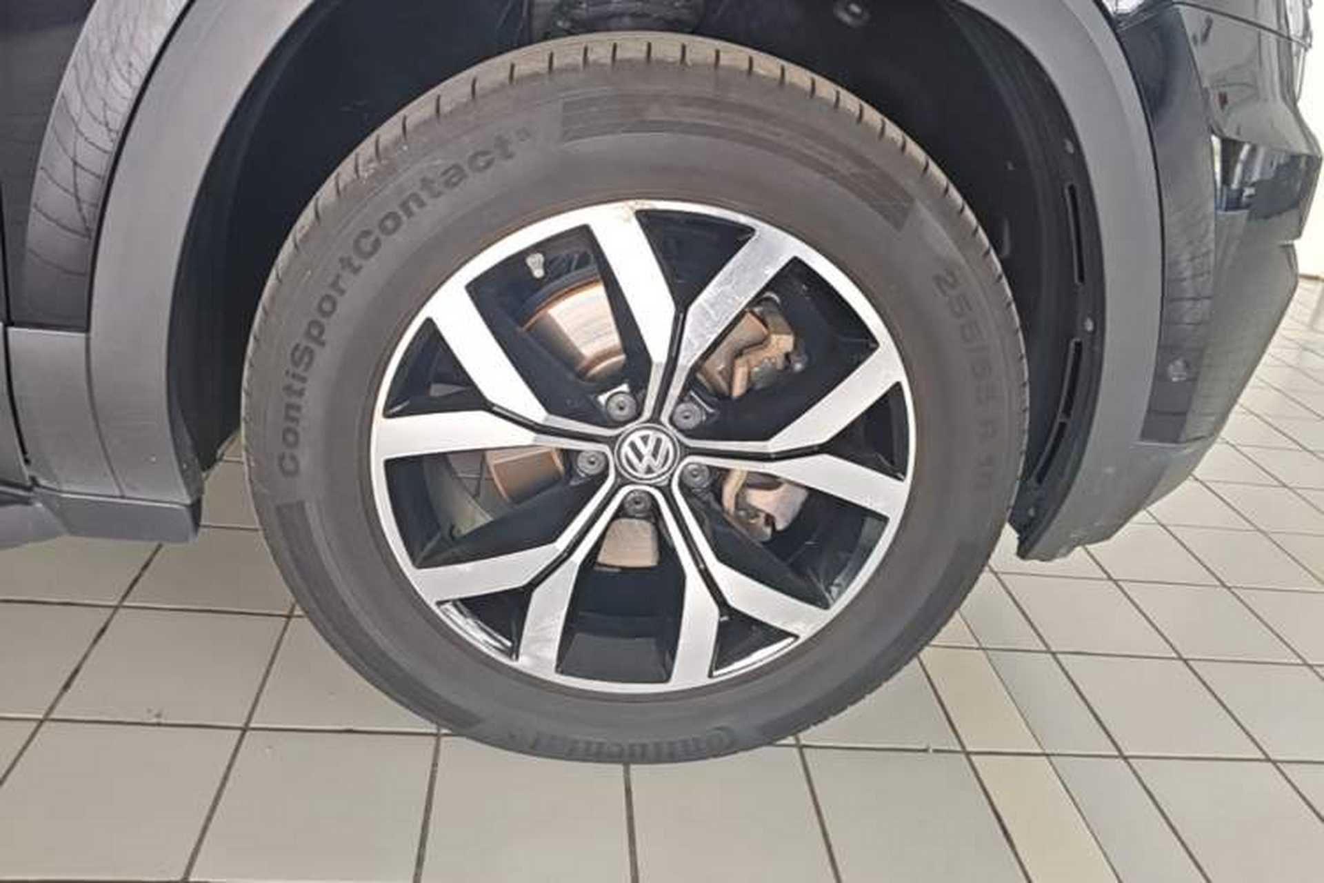 Used Volkswagen Teramont 2017 380TSI Four-Wheel Drive Luxury Edition Right Rear Wheel Hub