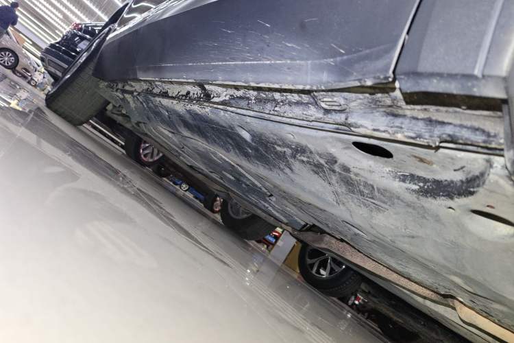Used Volkswagen Teramont 2017 380TSI Four-Wheel Drive Comfort Edition Right Side Sill